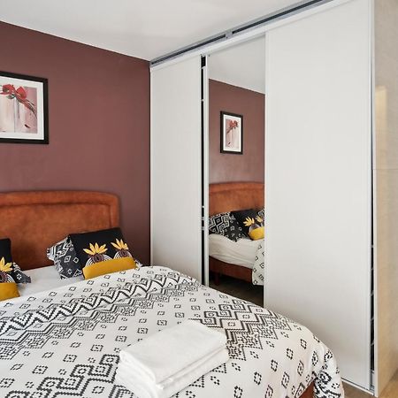 Apartamento Chic Apart Disneyland With Terrace Bussy-Saint-Georges Exterior foto