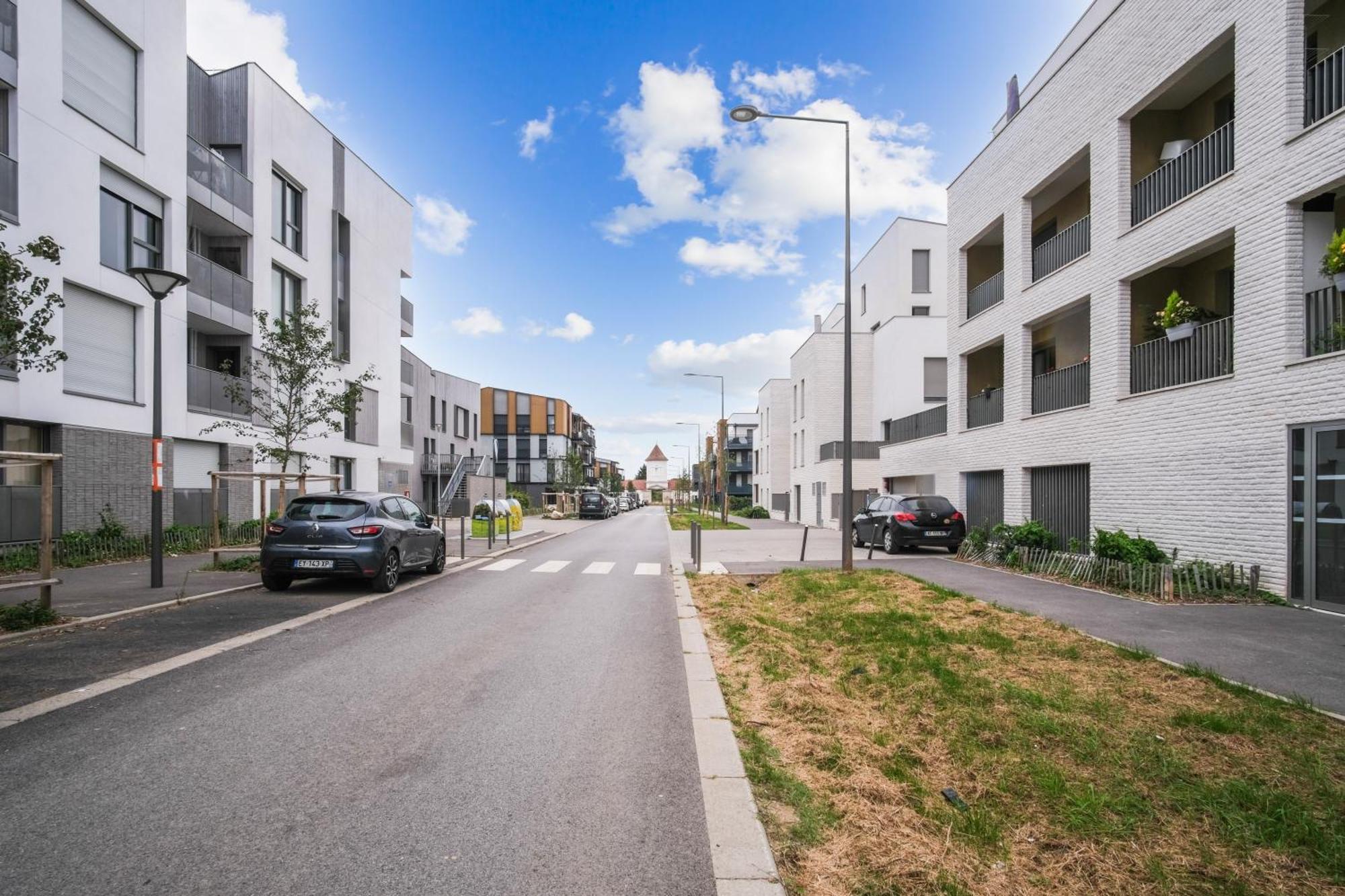 Apartamento Chic Apart Disneyland With Terrace Bussy-Saint-Georges Exterior foto